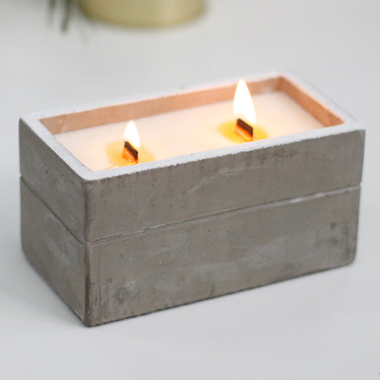 Concrete Wooden Wick Candle - Clove & Dark Sandal Wood