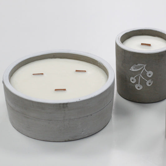 Concrete Wooden Wick Candle - Patchouli & Dark Amber